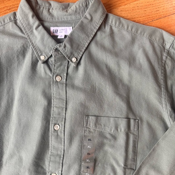 Men’s GAP NWT Oxford Shirt - XL - Sage Green - Picture 3 of 3